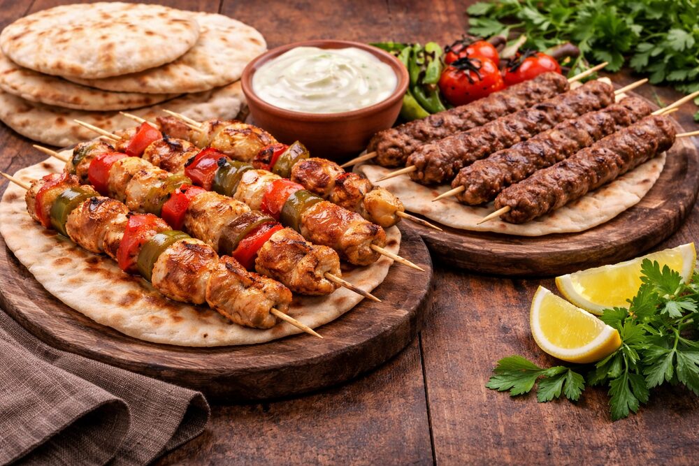 الكفتة وشيش طاووق